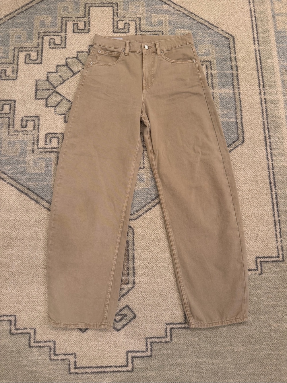 GAP Barrel High-Rise Barrel Jeans